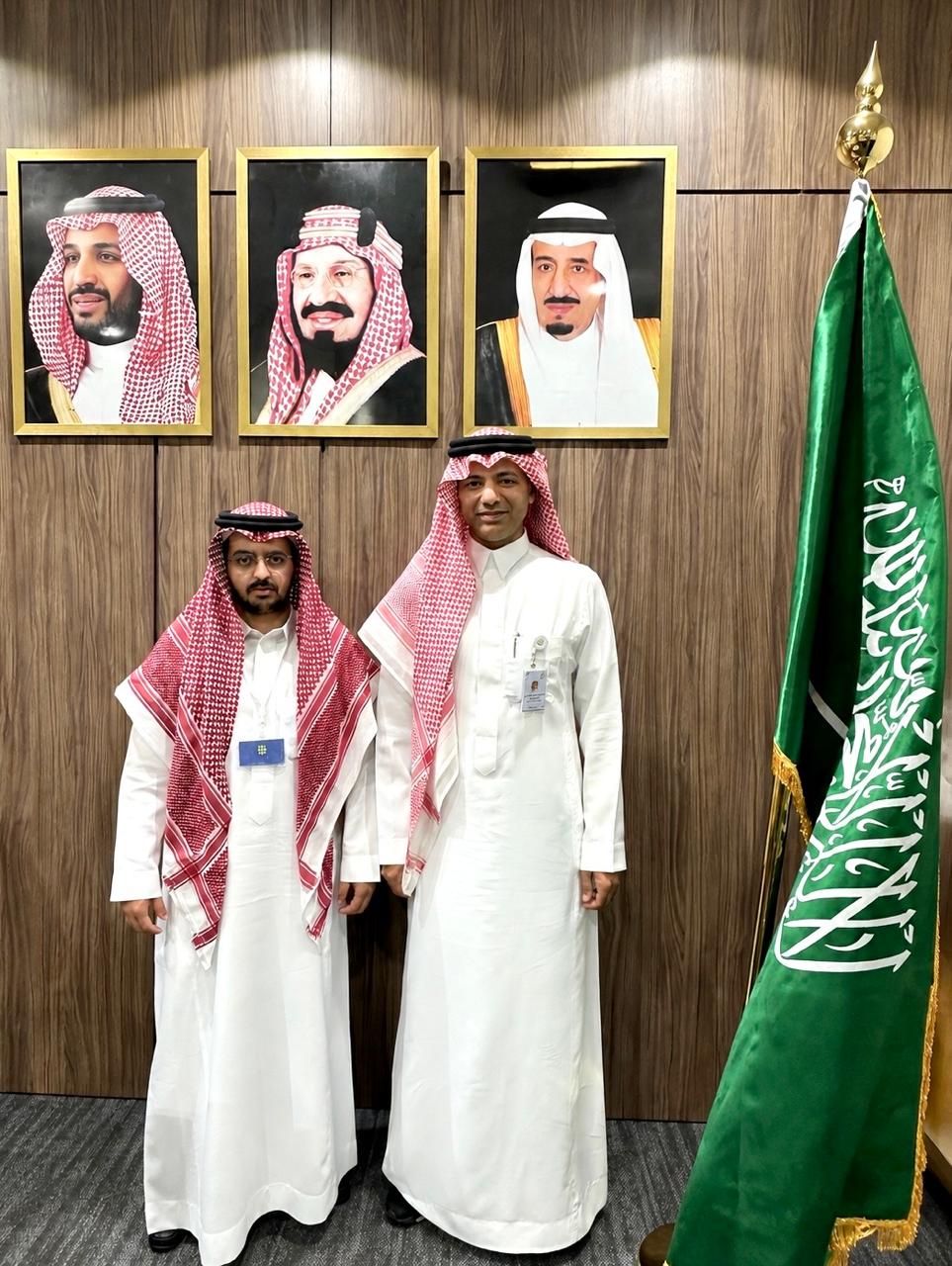 بحث سبل التعاون بين الأكاديمية الشمالية الغربية ومدرسة تبوك لتعليم قيادة المركبات